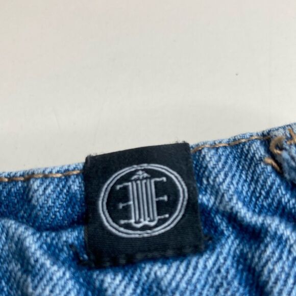 Cute Distressed Button Fly Denim shorts - Picture 5 of 11